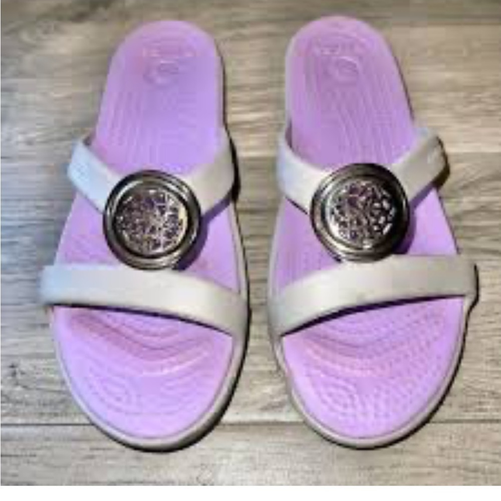 Crocs Women's Lilac Purple
Visit
Wedge Slip on Flip Flops shoes size 5
